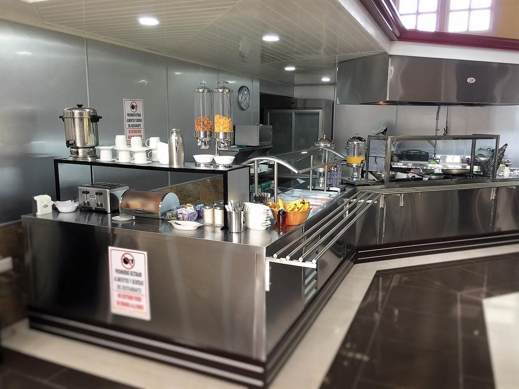 普拉多套房酒店 聖荷西 外观 照片